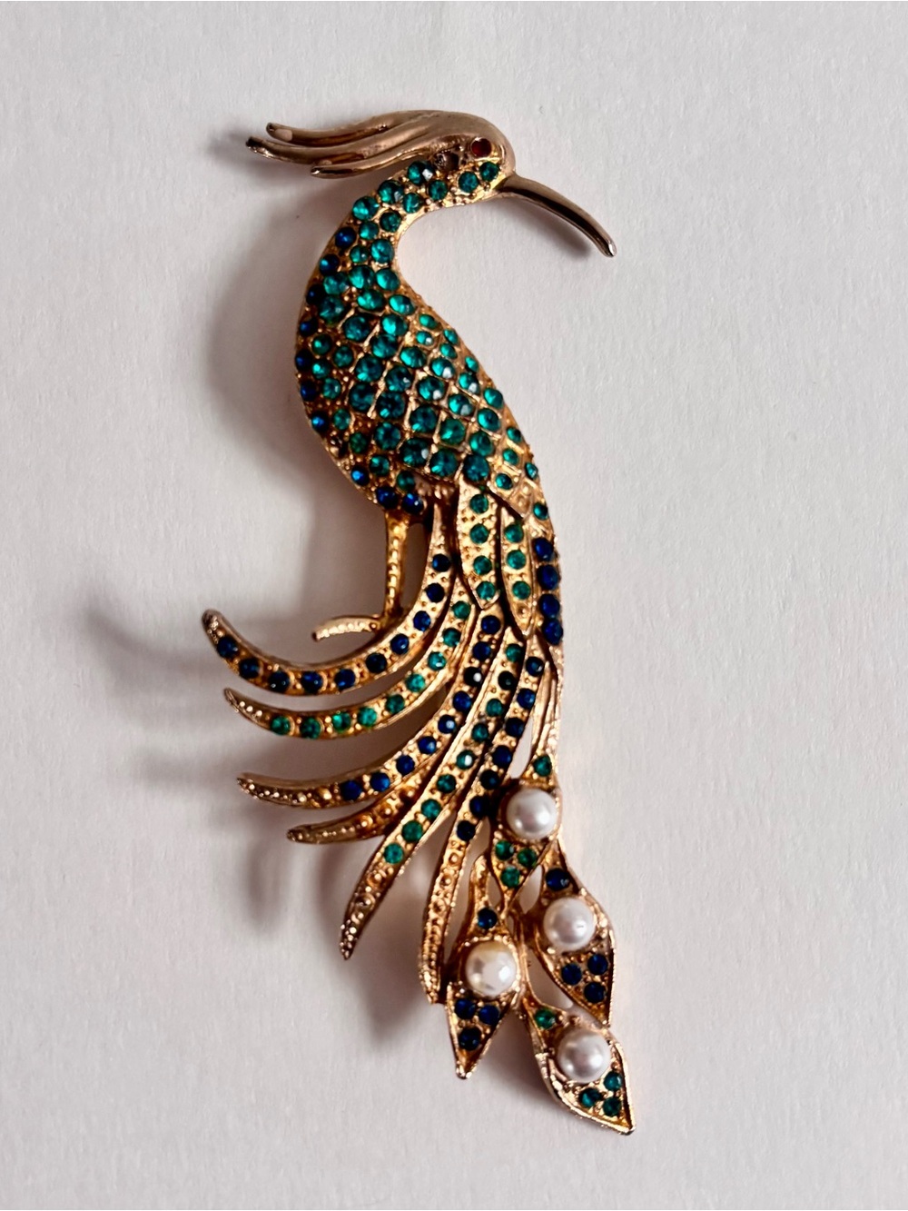 Vintage   Large Peacock Gold Tone & Green  Rhinestone Faux Pearl Brooch 5”
